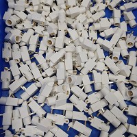 TD-985R 90 Degree Safety Jack